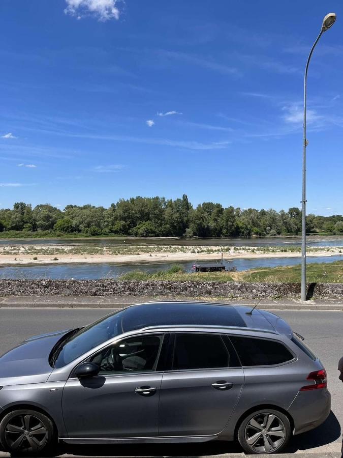 Ferienwohnung Gite Les Pieds Dans L'Eau Chaumont-sur-Loire Exterior foto